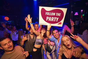 Warsaw: Pub Crawl with Optional 1-Hour Open Bar