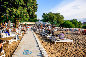 La Playa Music Bar