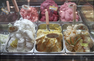 Malinova Ice Cream