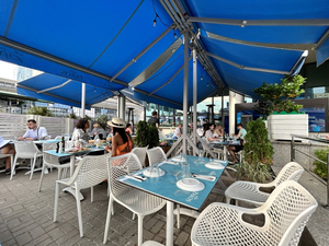 Paros Restaurant