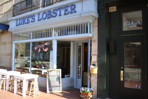 Luke's Lobster Penn Quarter
