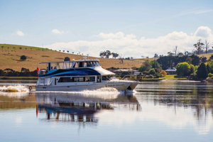 Launceston: 4-Hour Batman Bridge Luncheon Cruise