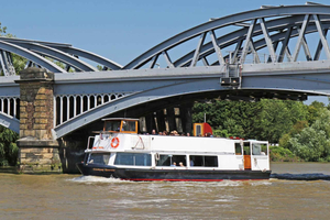 London: Westminster to Kew River Thames Cruise