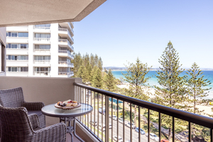 Columbia Beachfront Apartments on Rainbow Bay