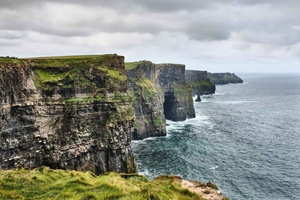 Dublin : falaises de Moher, château de Bunratty, Burren et Ennis