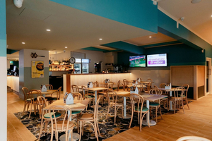 Queens Beach Hotel