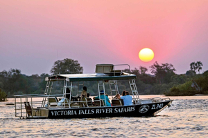 Livingstone: safari por el río Zambeze y recorrido en coche para ver rinocerontes