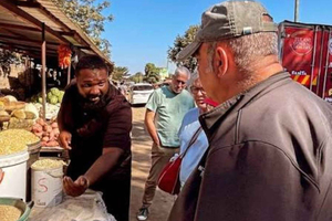 Experiencia de desafío: tour por el mercado de Livingstone
