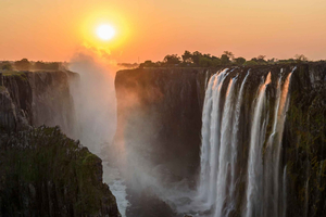 Victoriafallen: Viltsafari, besök vid fallen och kryssning på Zambezi