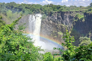 Cascate Vittoria: tour guidato privato con discesa in corda doppia e pranzo