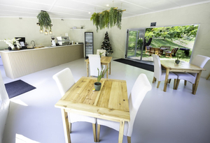 Earth Cafe