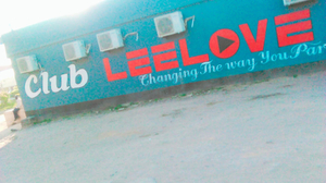 Lee Love