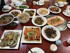 木桶鱼火锅 Wooden Barrel Fish Hot Pot