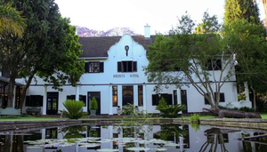 Bronte The Garden Hotel