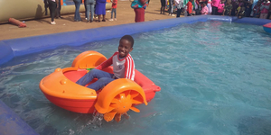 Chiredzi Showgrounds club rouge
