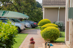 Eastview Guest House Escape to Paradise