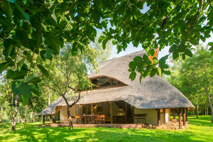 Lokuthula Lodges