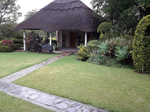 Lynn's Guest House