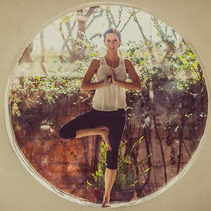 Robyn Brookes Yoga