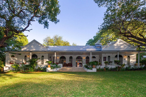 The Courtney Lodge