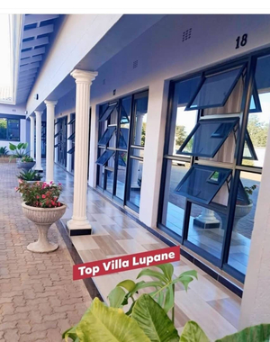 Top Villa lodge Lupane