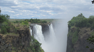 ZC&S 7 Night Victoria Falls Hwange & Cruise Set Departure Circuit