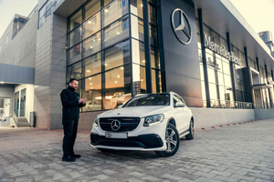 Chaplin's World & Lake Geneva Private Day Trip