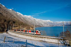 From Zurich: Alpine Scenic Train, Bern UNESCO Town Chocolate