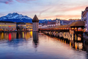 Lucerne : visite privée de la vieille ville et du lac depuis Zurich