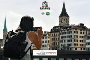 Private Zürich City Tour with Cruise and Lindt Chocolate