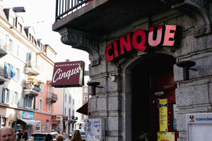Cinque