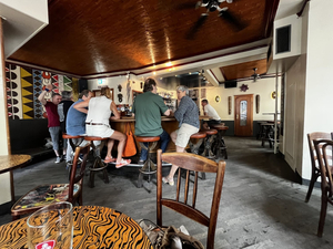Safari Bar