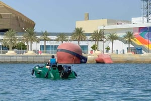 Abu Dhabi: Yas Islandin äänikierros itseohjattavalla veneellä