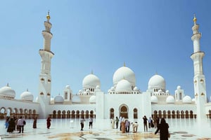 Tour de dia inteiro à Grande Mesquita Sheikh Zayed saindo de Abu Dhabi