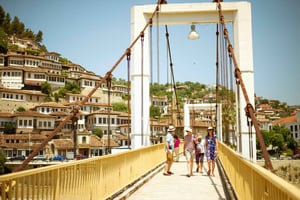 Fra Durrës: Berat Guidet dagstur med besøg på Berat Slot