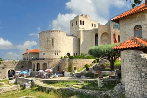 De Durres/Golem: Castelo de Kruja, Antigo Bazar e Sari Salltik