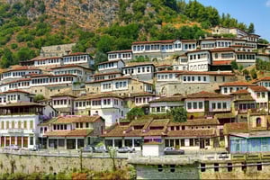 Z Durresu/Golemu: Zamek Berat i Stary Bazar