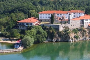 Da Skopje: Tour privato di un giorno intero di Ohrid e San Naum