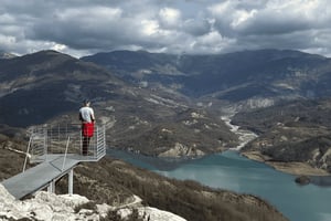 From Tirana: Bovilla Lake & Gamti Mountain Hiking Trip