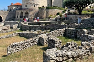 From Tirana: Durres & Kruja History and Local Food Day Trip