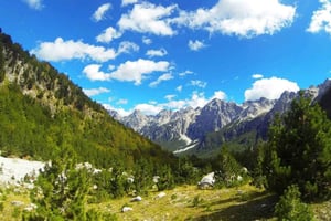 Fra Tirana/Durrës: Qafë-Shtamë, Sarisalltik og Krujë-tur