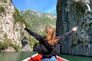 From Tirana/Shkodra: Komani Lake and Shala River Day Trip