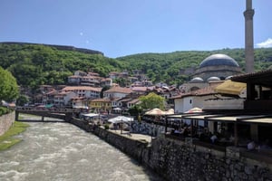 Von Tirana aus: Prizren Guided Tour