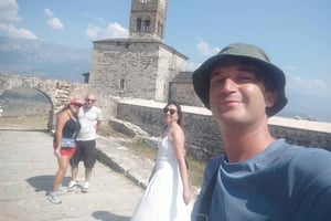 Gjirokaster: excursão a pé pelo antigo bazar e pelo castelo