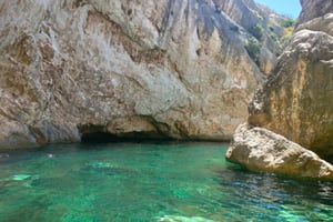Grama Bay Speedboat Tour Vlore