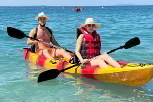 Himara: wypożyczalnia kajaków