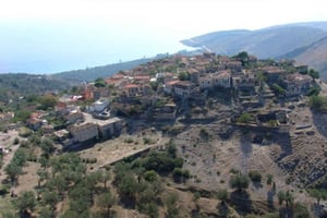 Nivica, Piqeras & Borsh Relaxing Riviera Tour from Saranda