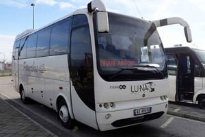 Аэропорт Тираны: трансфер на автобусе из/в Центральную Тирану