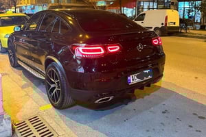 VIP-kuljetus Tiranasta/Golemista/Durresista ja lentokentältä Vloreen.