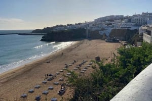 Albufeira : Visite à pied de la vieille ville avec Tapas et Vin